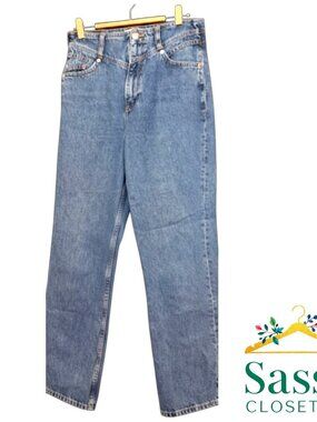 MANGO MNG European Fit Mid Rise Straight Leg Jeans 8 EUC Blue 👖